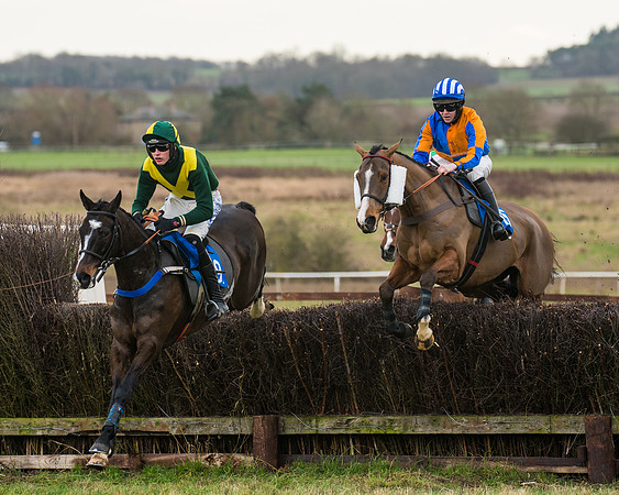 Race 3 - Maiden Div 2 (9 of 55)