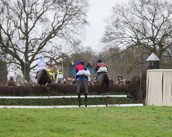 Race 3 - Maiden Div 2 (20 of 55)