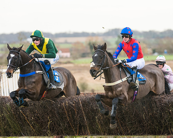 Race 3 - Maiden Div 2 (27 of 55)