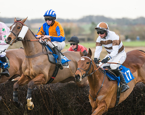 Race 3 - Maiden Div 2 (30 of 55)
