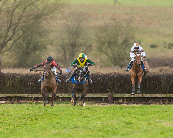 Race 3 - Maiden Div 2 (34 of 55)