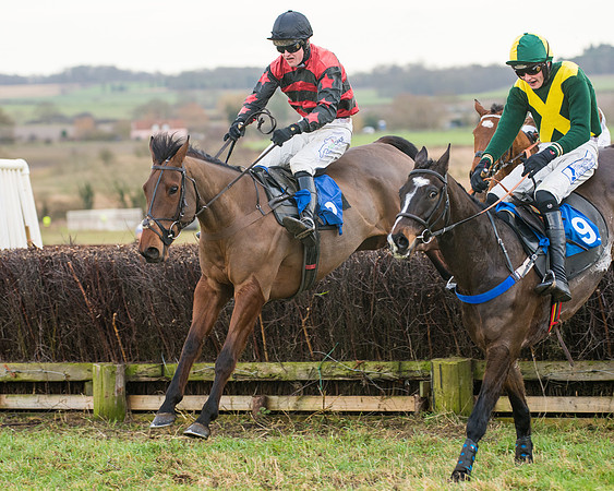 Race 3 - Maiden Div 2 (40 of 55)