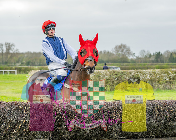 Race 4 - Aston Mullins Stud. Mens Open (24 of 108)
