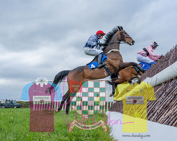 Race 4 - Aston Mullins Stud. Mens Open (57 of 108)
