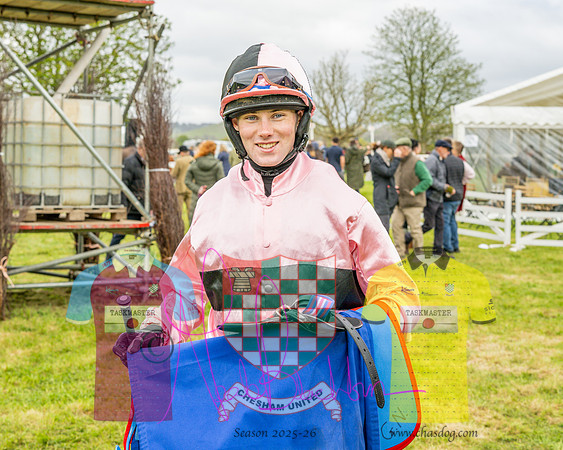 Race 4 - Aston Mullins Stud. Mens Open (105 of 108)