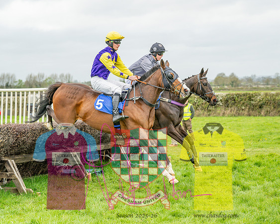 Race 5 - The Richardson's Restricted (17 of 69)