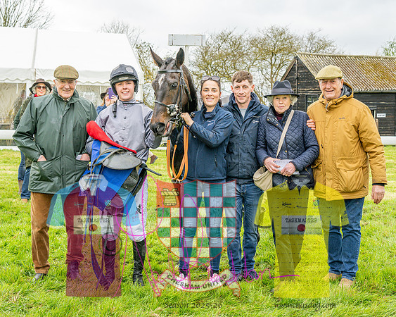 Race 5 - The Richardson's Restricted (65 of 69)