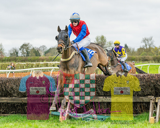 Race 6 - The Fantham Family adjacent Hunts (15 of 61)