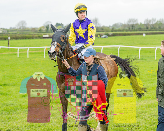 Race 6 - The Fantham Family adjacent Hunts (44 of 61)