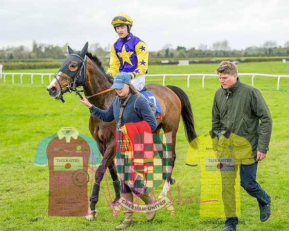 Race 6 - The Fantham Family adjacent Hunts (45 of 61)
