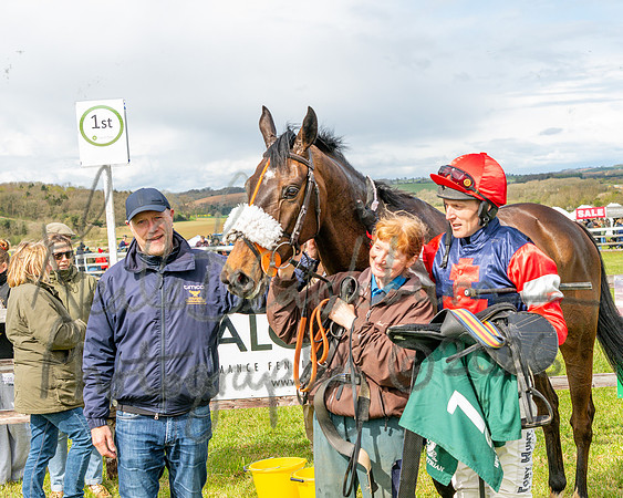 Race 2 - Young Horse Maiden 2m 5f (110 of 117)
