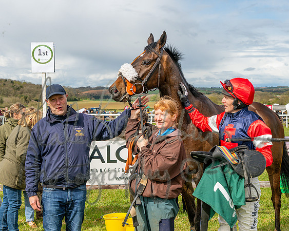 Race 2 - Young Horse Maiden 2m 5f (111 of 117)
