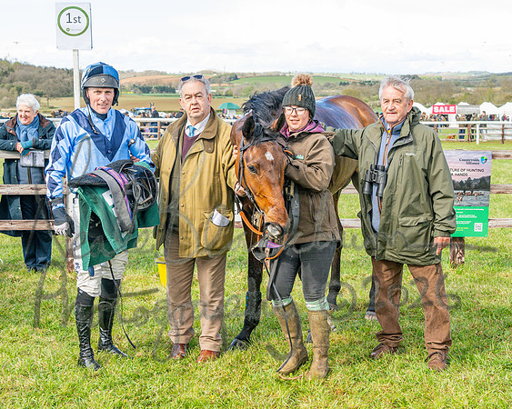 Race 3 - Six and Overs Maiden 3m (83 of 93)
