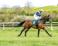 Race 4 - Edgcote Gold Cup (19 of 92)