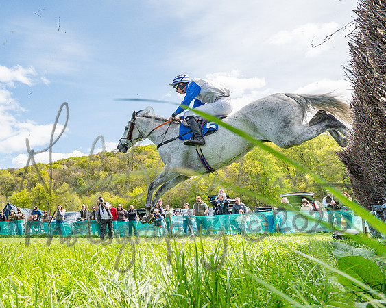 Race 2 - Maiden (78 of 122)