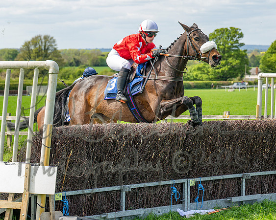 Race 3 - Novice Riders (79 of 100)