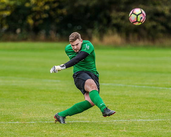 AFC Oaklands 2 v 1 Bengeo Trinity - Warm Up (249 of 297)