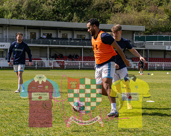 Dover Athletic 2 v 2 Chesham United 2-47