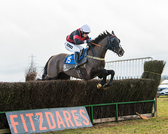 Race 3 - Novice Riders (97 of 194)