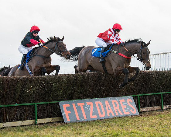 Race 3 - Novice Riders (100 of 194)