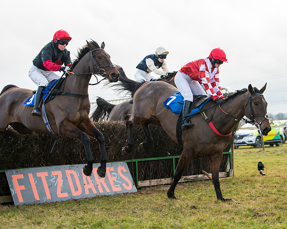 Race 3 - Novice Riders (103 of 194)