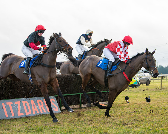 Race 3 - Novice Riders (104 of 194)