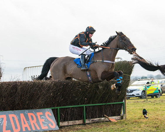 Race 3 - Novice Riders (117 of 194)