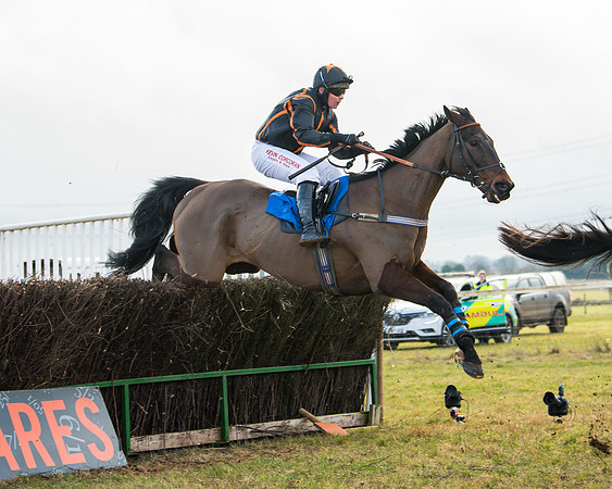 Race 3 - Novice Riders (118 of 194)