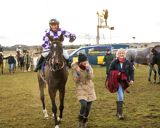 Race 7 - Open Maiden  (74 of 86)