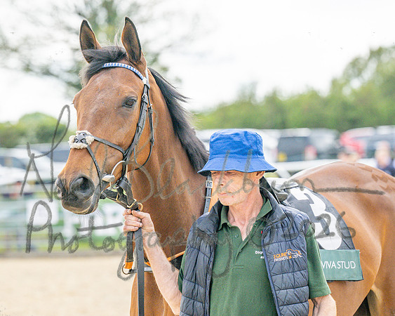 Race 4 - Novice Riders (12 of 147)