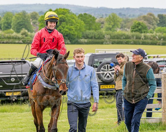 Race 1 - The Highwayman Inn South Midlands Conditions Race (48 of 56)