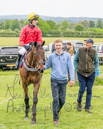 Race 1 - The Highwayman Inn South Midlands Conditions Race (49 of 56)