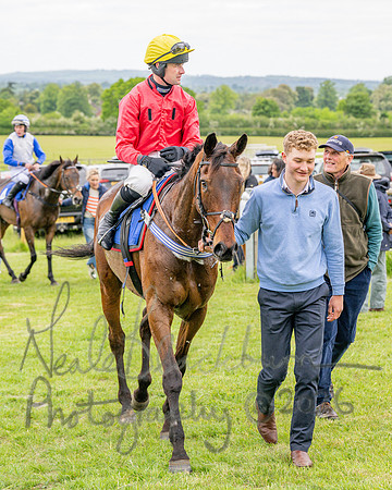 Race 1 - The Highwayman Inn South Midlands Conditions Race (51 of 56)