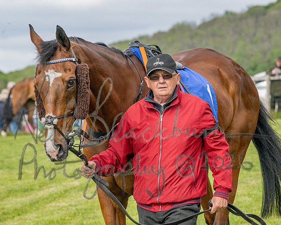 Race 6 - Conditions (level 3) for Novice Riders (29 of 104)