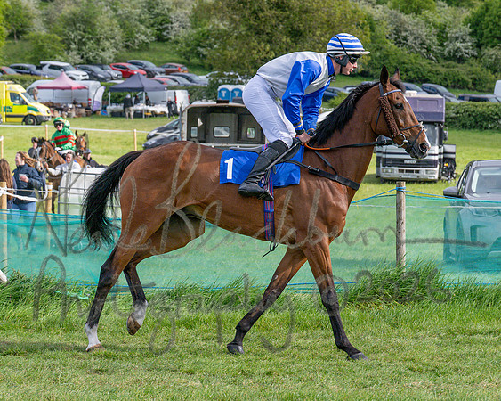 Race 6 - Conditions (level 3) for Novice Riders (43 of 104)