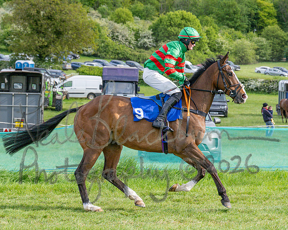 Race 6 - Conditions (level 3) for Novice Riders (49 of 104)