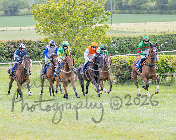 Race 6 - Conditions (level 3) for Novice Riders (57 of 104)