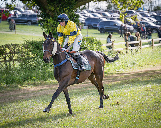 Race 6 - The sir James Shuckburgh Restricted race (6 of 85)