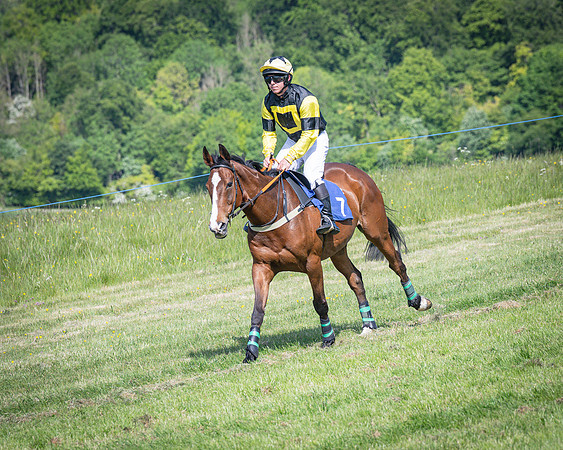 Race 4 Empire De Maulde - Seb Mead winners of The Perry’s of Aylesbury Jaecoo Men’s Open Race (42 of 190)