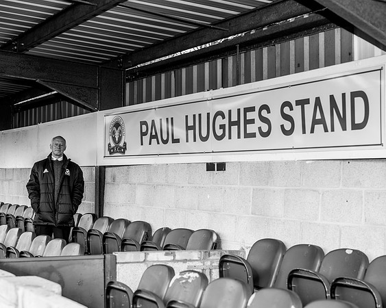 Paul Hughes - Stand-6