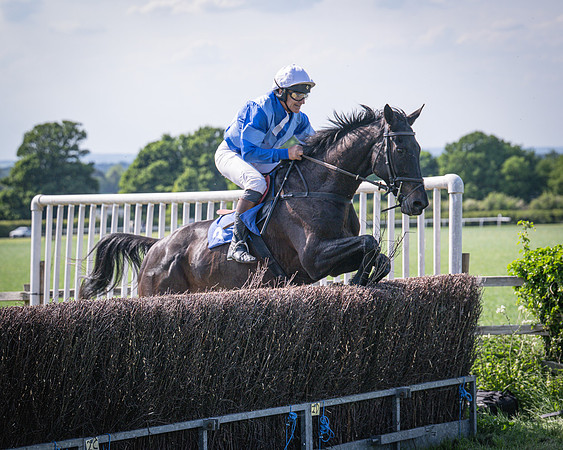 Race 4 Empire De Maulde - Seb Mead winners of The Perry’s of Aylesbury Jaecoo Men’s Open Race (145 of 190)