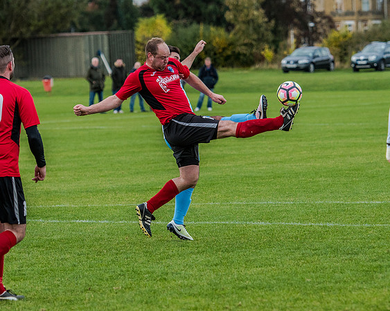 AFC Oaklands 2 v 1 Bengeo Trinity - Warm Up (79 of 297)