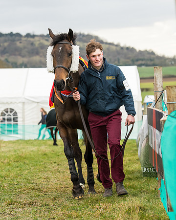 Race 5 - Ineos Grenadier Home Counties Grand National (21 of 142)
