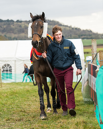 Race 5 - Ineos Grenadier Home Counties Grand National (22 of 142)
