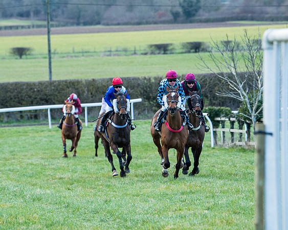 Race 5 - Ineos Grenadier Home Counties Grand National (58 of 142)