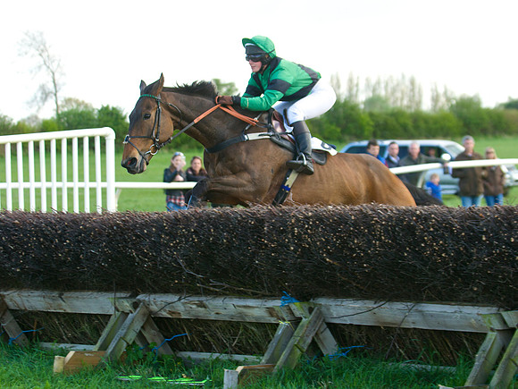 Kimblewick at Kimble Members Race