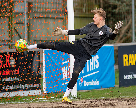 Rams @ Hartley Wintney (17 of 373)