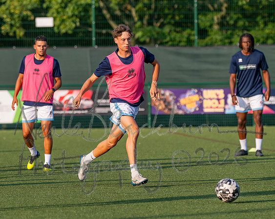 Generals 6 @ 2 Basingstoke Town (44 of 379)pre-season