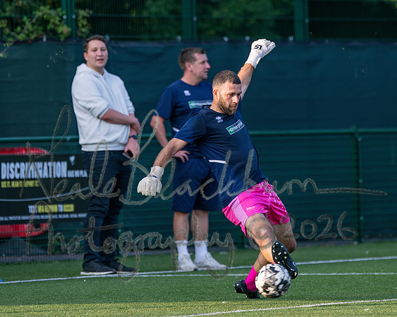 Generals 6 @ 2 Basingstoke Town (58 of 379)pre-season