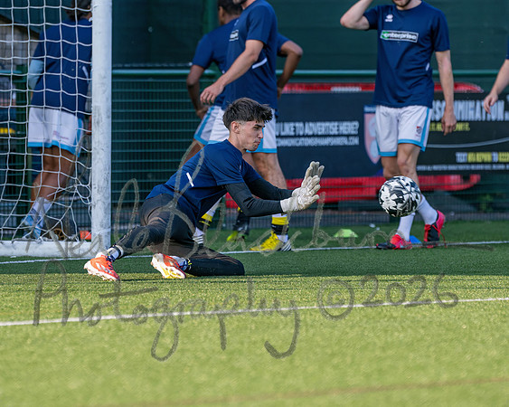 Generals 6 @ 2 Basingstoke Town (13 of 379)pre-season